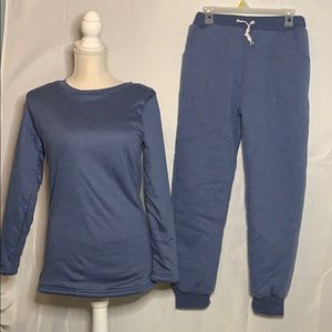 ⭐️BLUE SWEAT SET NWOT SiZE MEDIUM